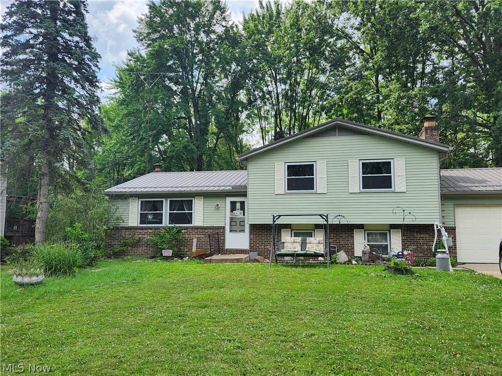 3528 Draper Avenue SE Warren OH 44484