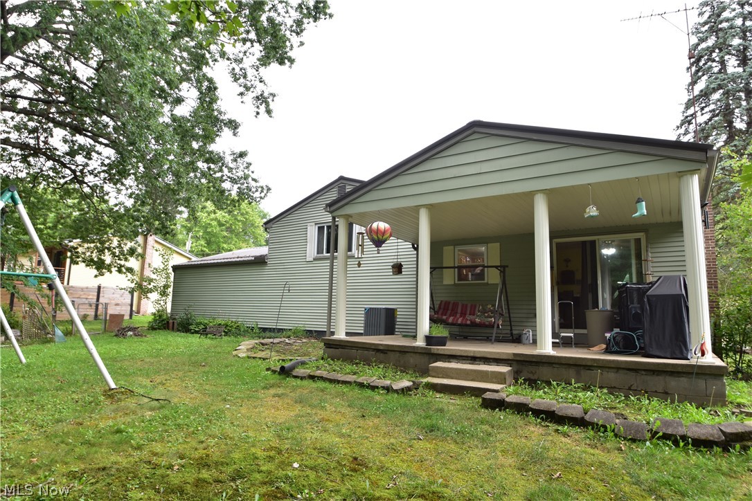 3528 Draper Avenue SE Warren OH 44484