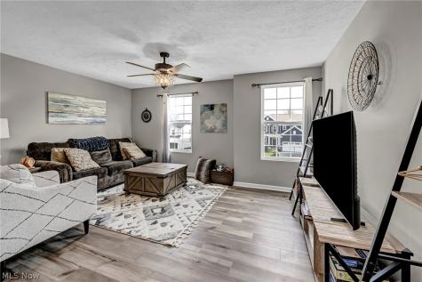 342 Foxglove Drive Wadsworth OH 44281