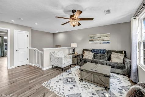 342 Foxglove Drive Wadsworth OH 44281