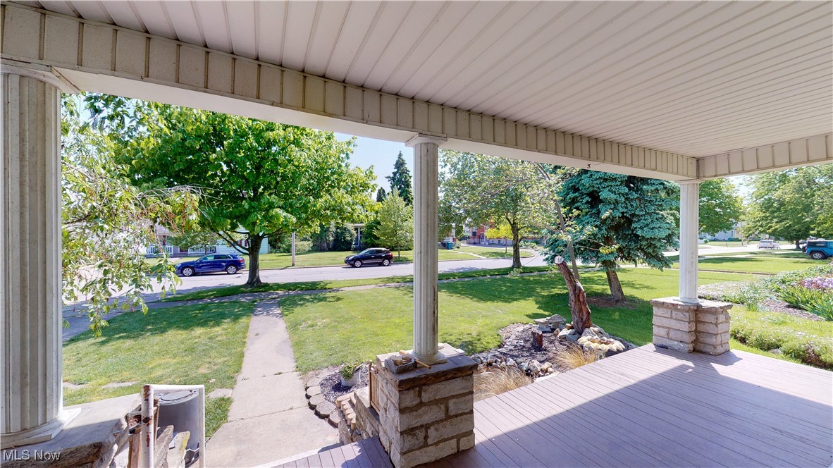 525 E 2nd Street Port Clinton OH 43452