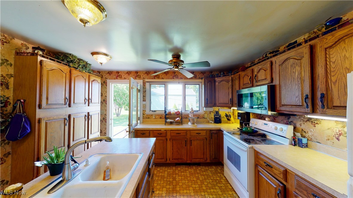 525 E 2nd Street Port Clinton OH 43452