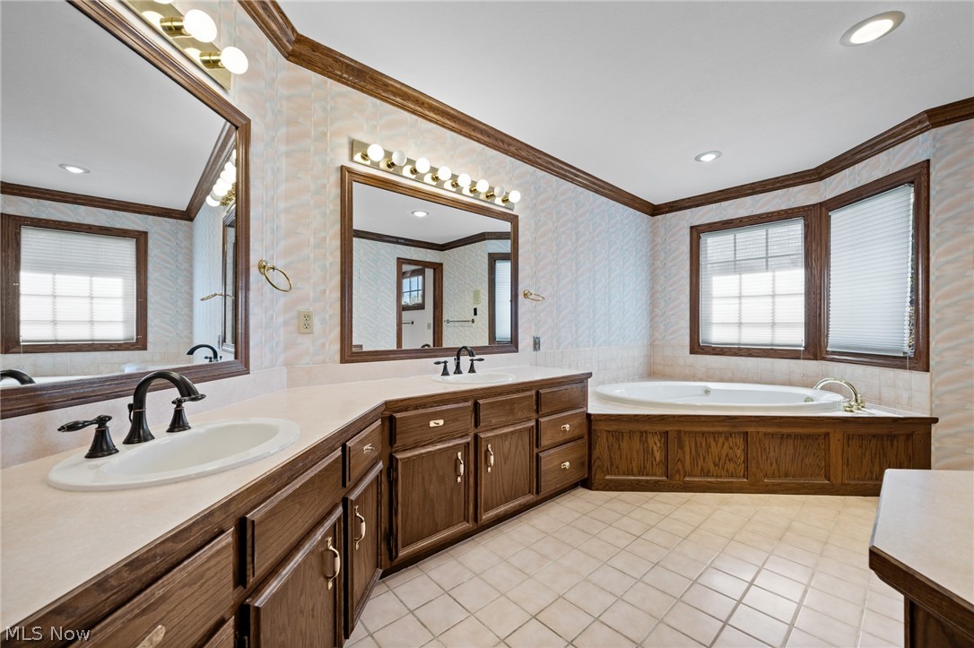 7004 Salerno Street NW Canton OH 44718