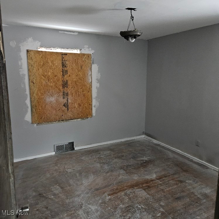25650 Richards Avenue Euclid OH 44132