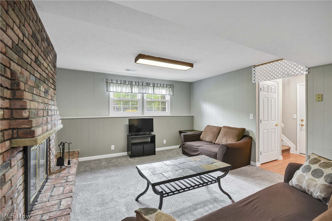 8345 Celianna Drive Strongsville OH 44149