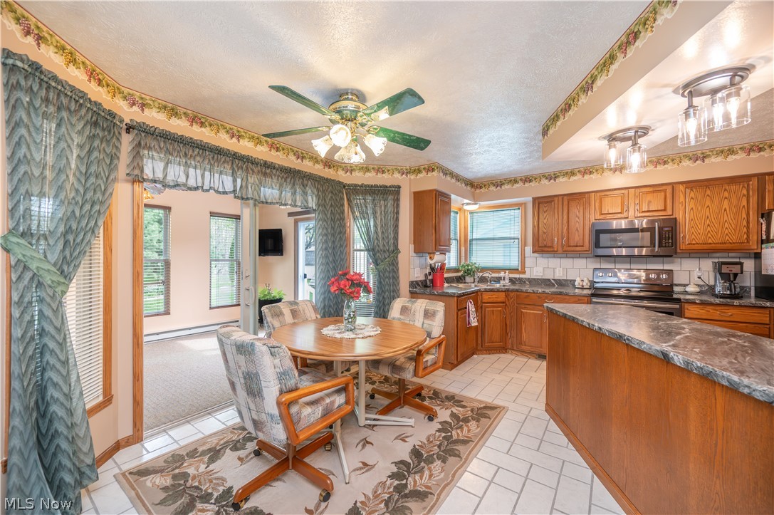 11 Spring Creek Drive Cortland OH 44410