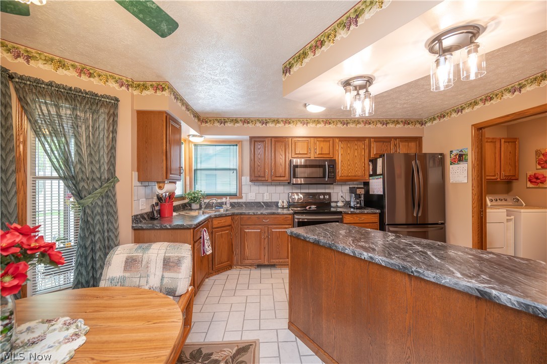 11 Spring Creek Drive Cortland OH 44410