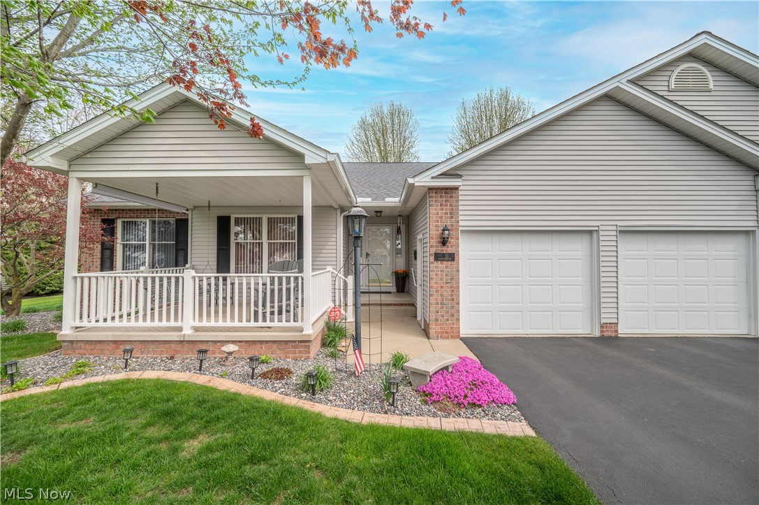 11 Spring Creek Drive Cortland OH 44410