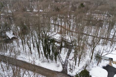 50 Redfern Drive Youngstown OH 44505