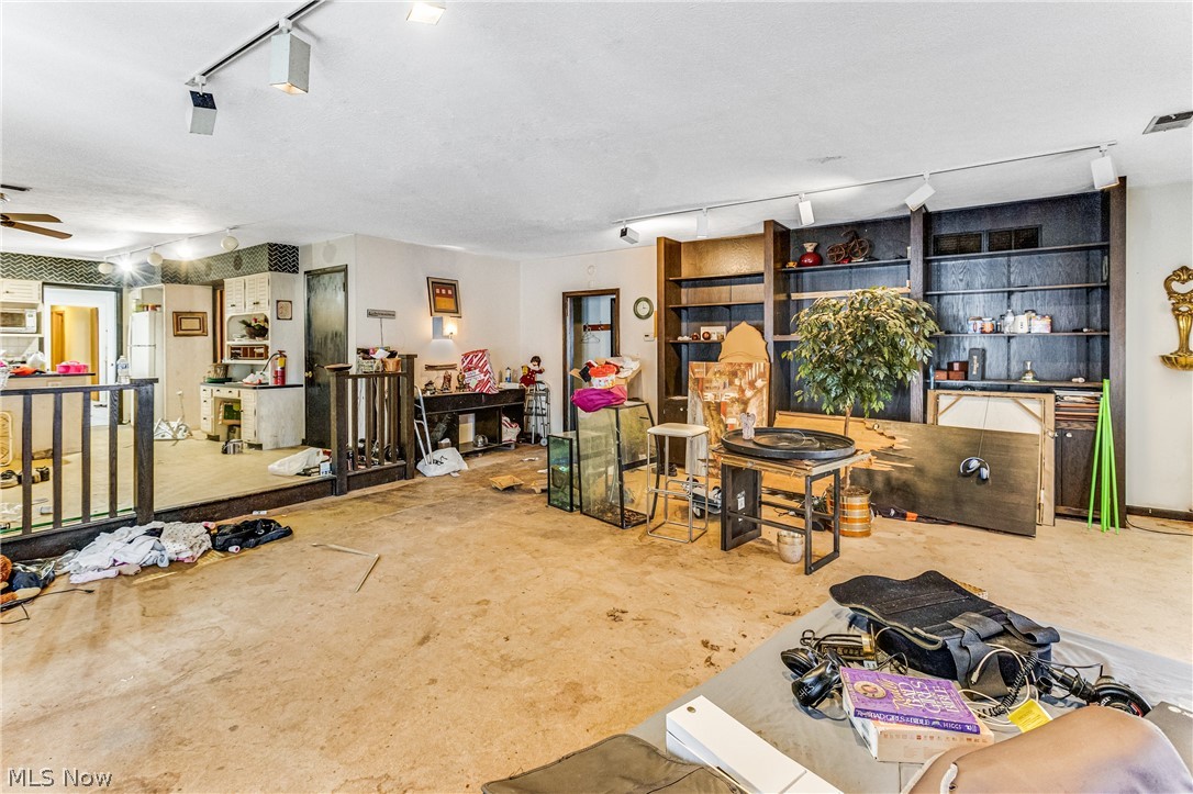 50 Redfern Drive Youngstown OH 44505