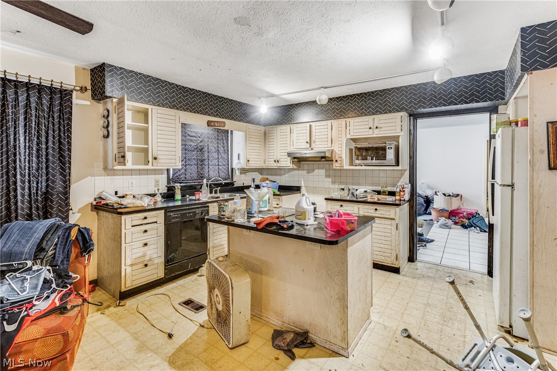 50 Redfern Drive Youngstown OH 44505