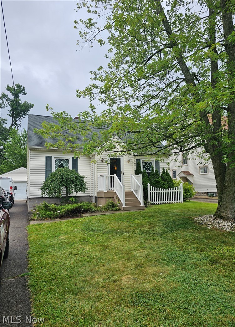 187 Trumbull Avenue SE Warren OH 44483