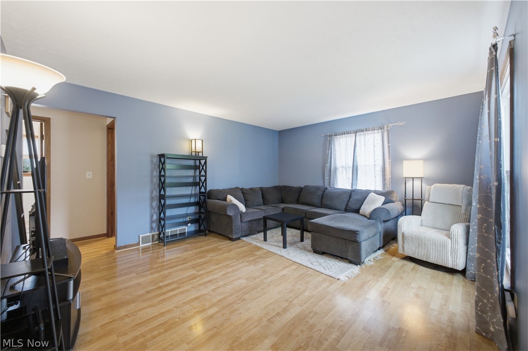 187 Trumbull Avenue SE Warren OH 44483