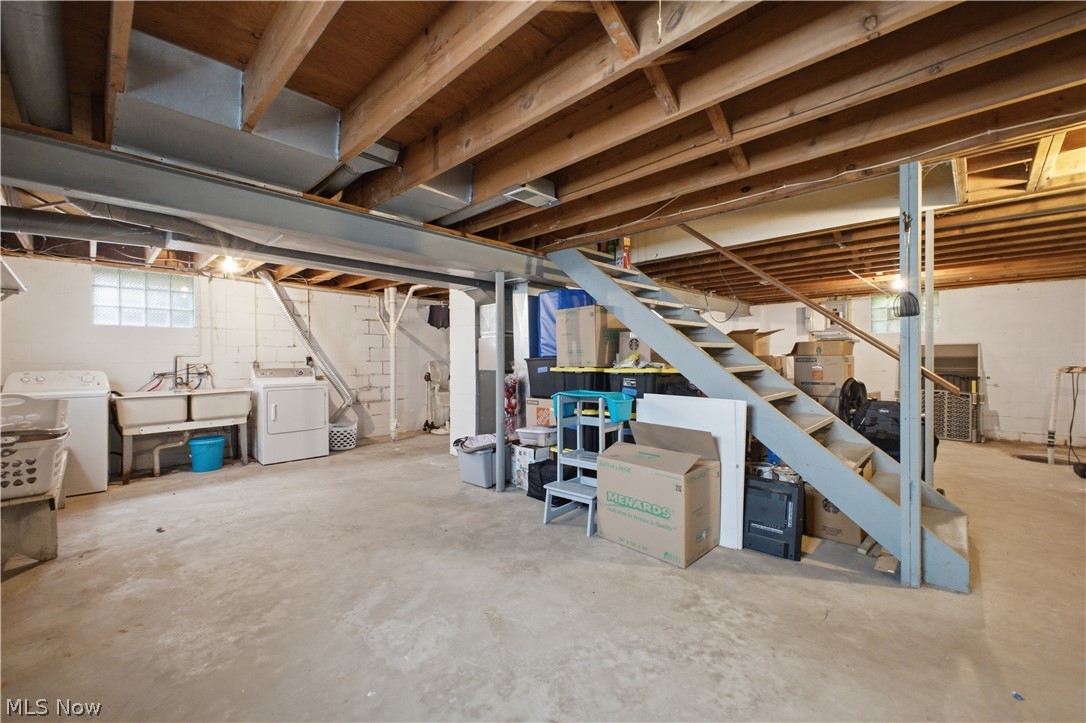 187 Trumbull Avenue SE Warren OH 44483