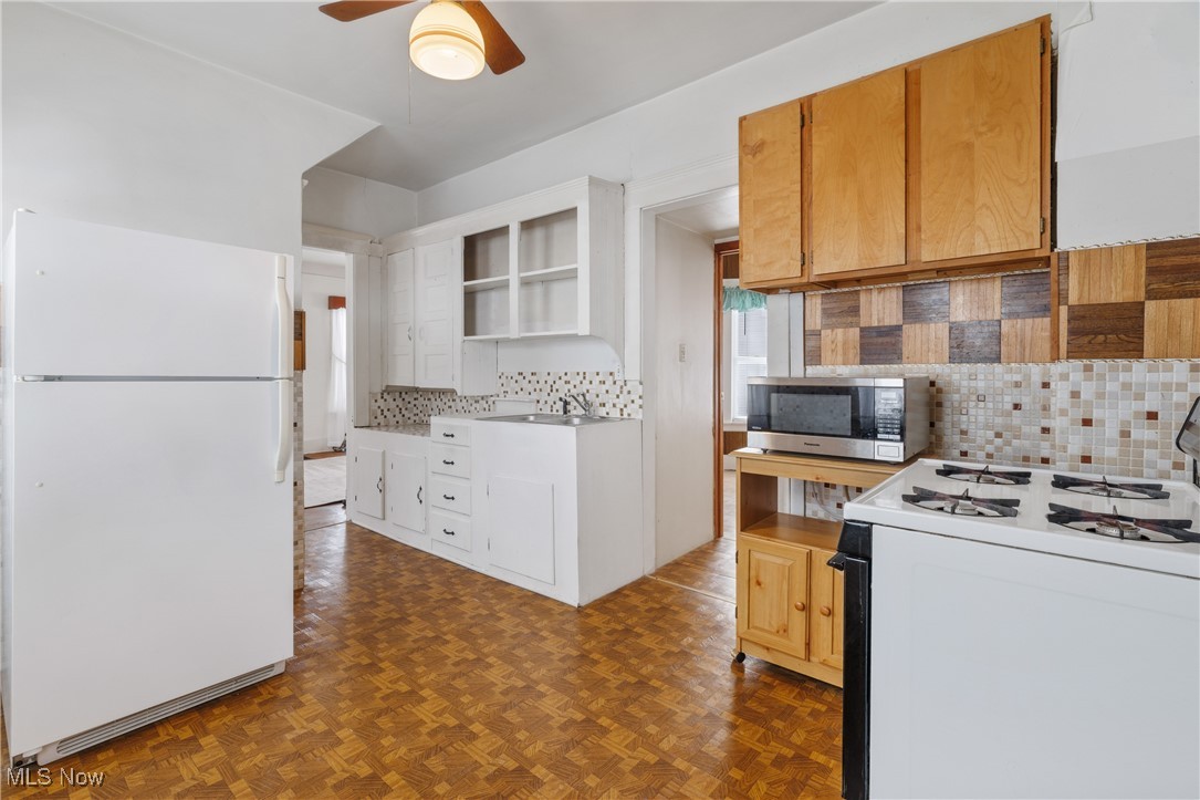 1116 W 8th Street Lorain OH 44052