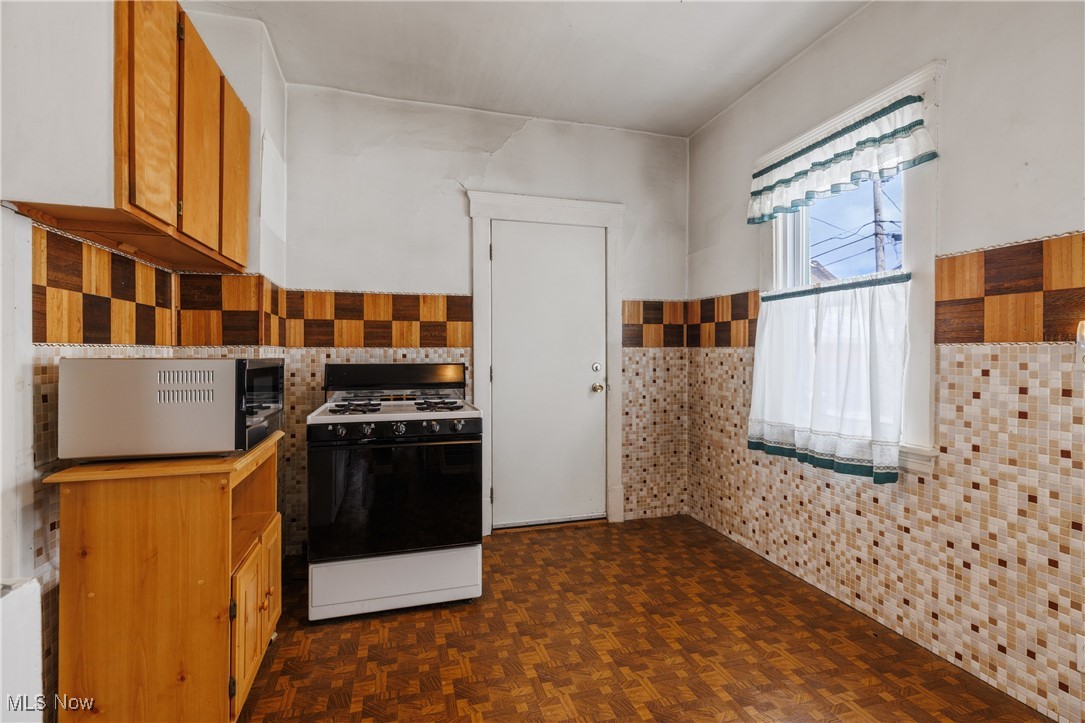 1116 W 8th Street Lorain OH 44052