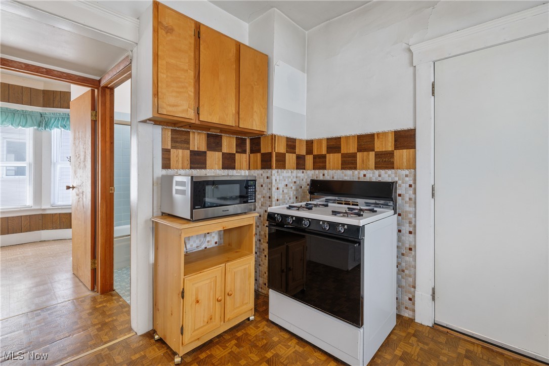 1116 W 8th Street Lorain OH 44052