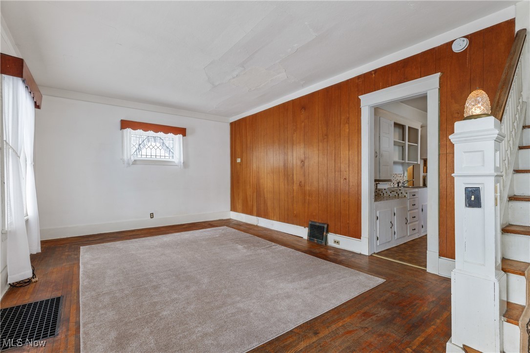 1116 W 8th Street Lorain OH 44052