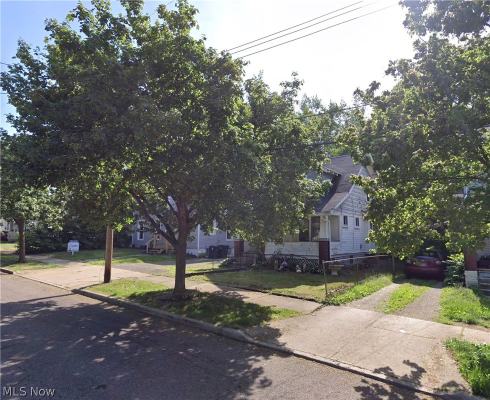 414 Bacon Avenue Akron OH 44320