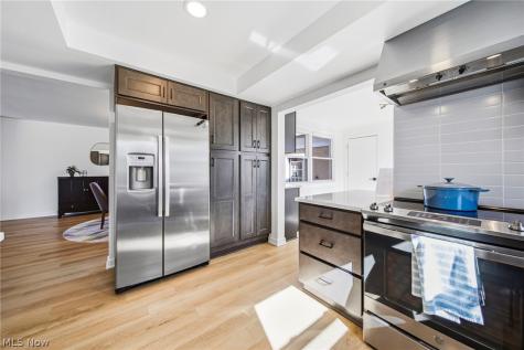 2353 Charney Road University Heights OH 44118