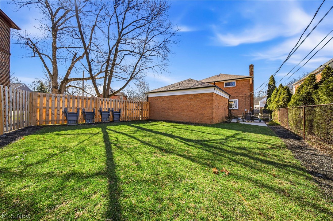 2353 Charney Road University Heights OH 44118