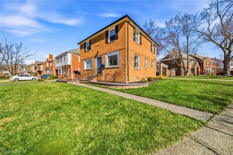 2353 Charney Road University Heights OH 44118