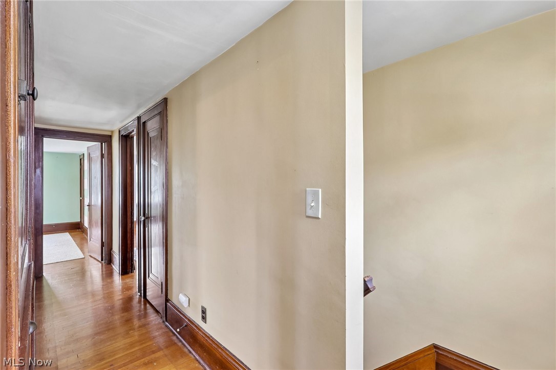 403 E Baird Avenue Barberton OH 44203
