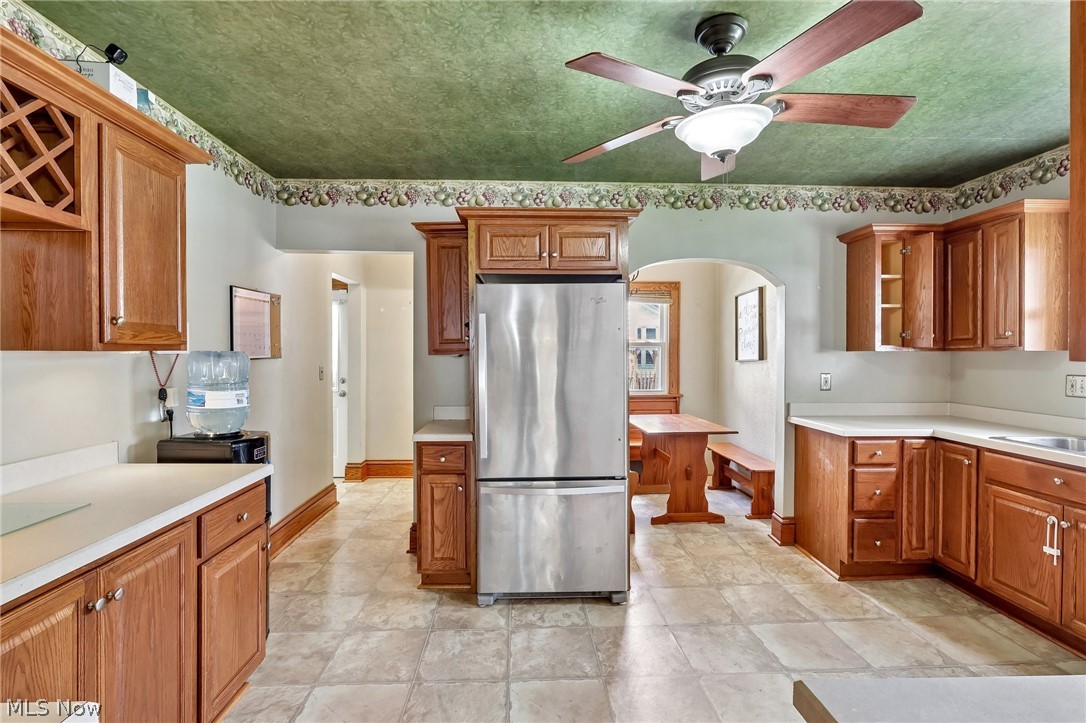 403 E Baird Avenue Barberton OH 44203