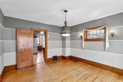 403 E Baird Avenue Barberton OH 44203