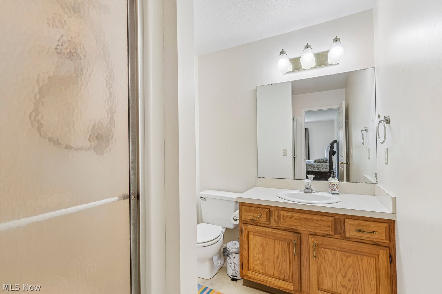 15779 Grosse Pointe Oval Strongsville OH 44136