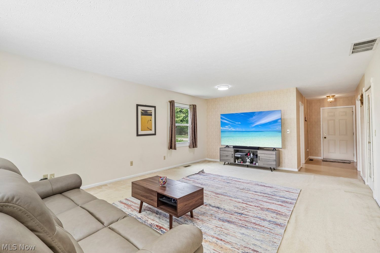 15779 Grosse Pointe Oval Strongsville OH 44136