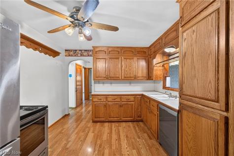 3522 State Street NW North Canton OH 44720