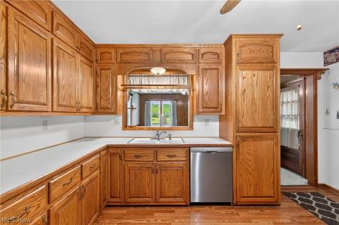 3522 State Street NW North Canton OH 44720