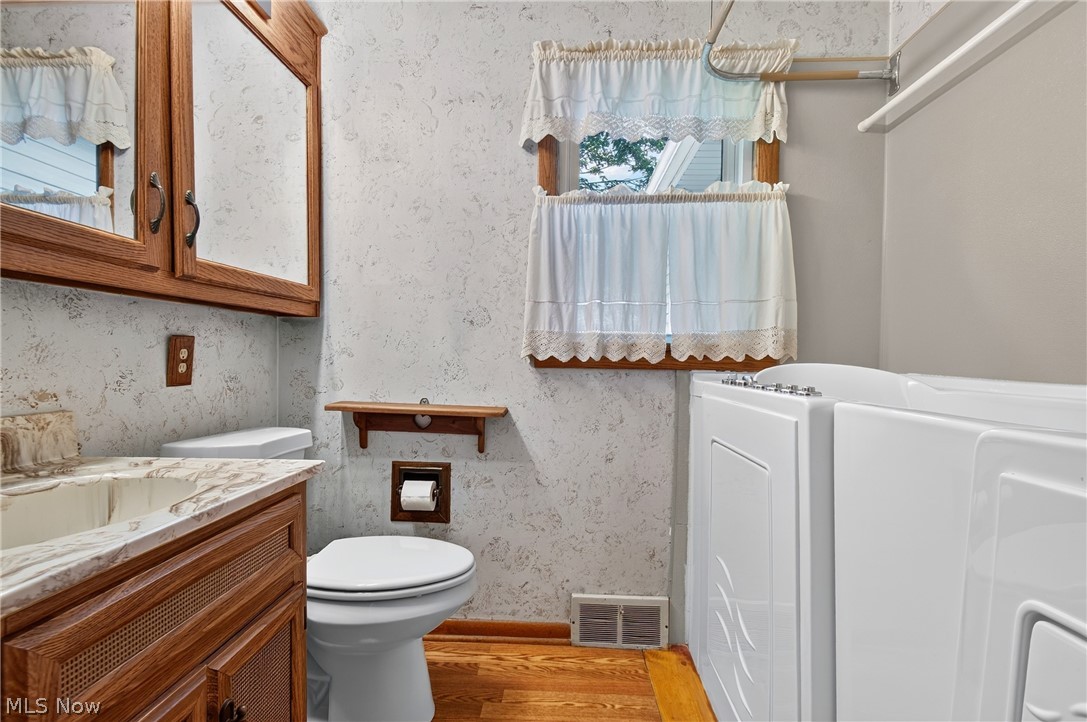 3522 State Street NW North Canton OH 44720