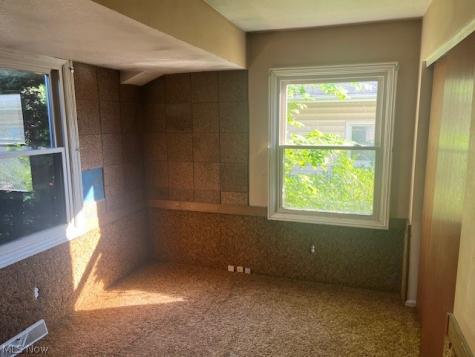 1153 Gulf Road Elyria OH 44035