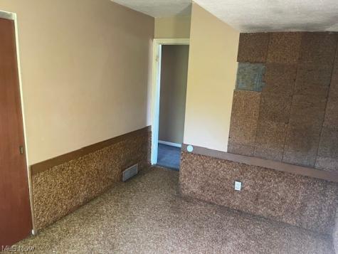 1153 Gulf Road Elyria OH 44035