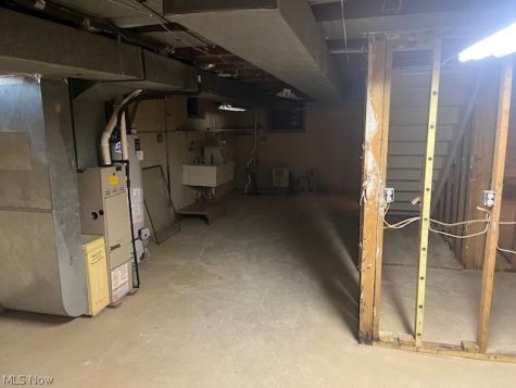 1153 Gulf Road Elyria OH 44035