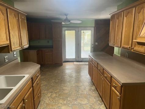 1153 Gulf Road Elyria OH 44035