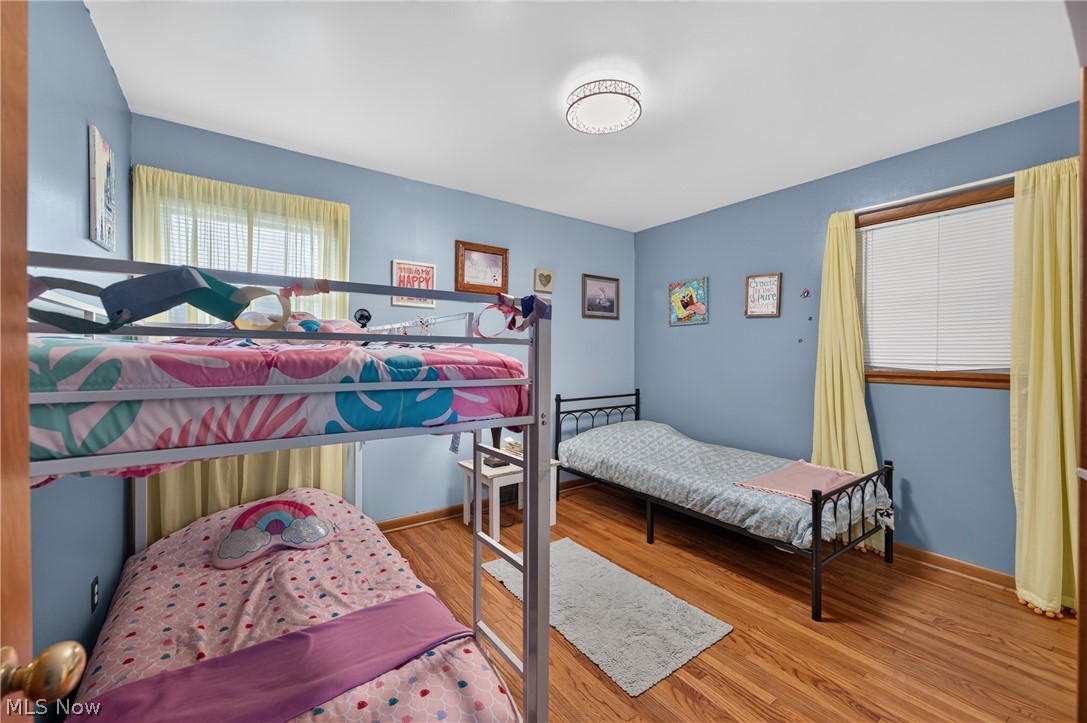 1246 Applegrove Street NE Canton OH 44721