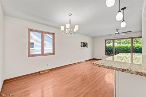 6294 Old Virginia Lane Parma Heights OH 44130