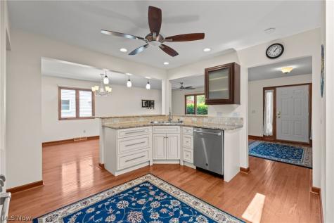 6294 Old Virginia Lane Parma Heights OH 44130