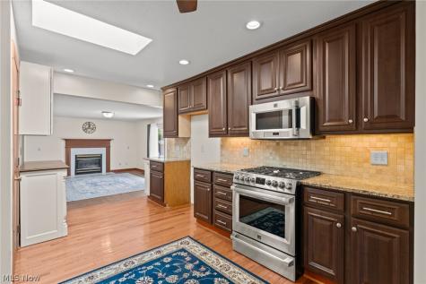 6294 Old Virginia Lane Parma Heights OH 44130