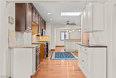 6294 Old Virginia Lane Parma Heights OH 44130