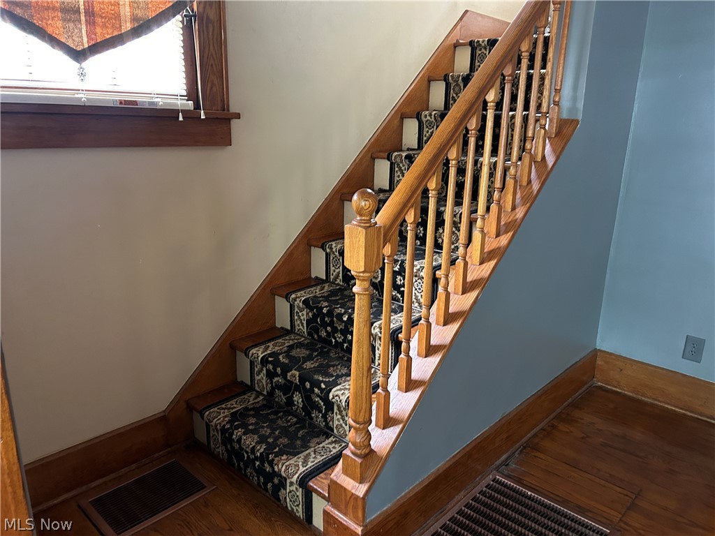 153 W Burns Avenue Akron OH 44310