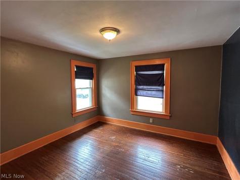 153 W Burns Avenue Akron OH 44310