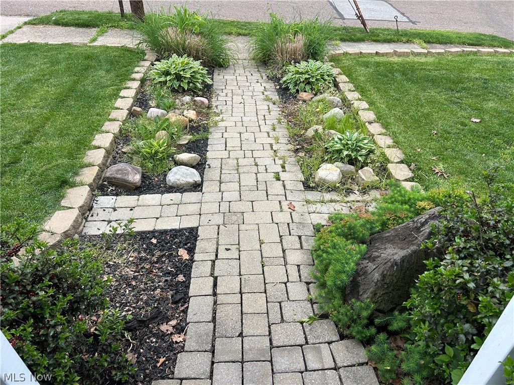 153 W Burns Avenue Akron OH 44310