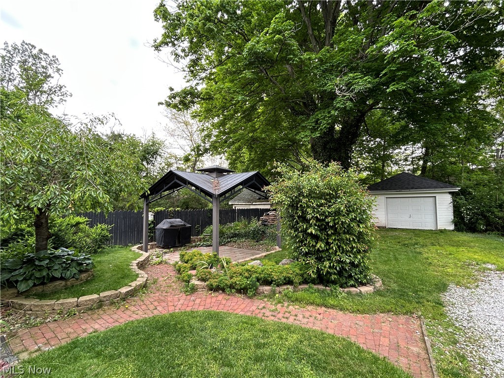 153 W Burns Avenue Akron OH 44310