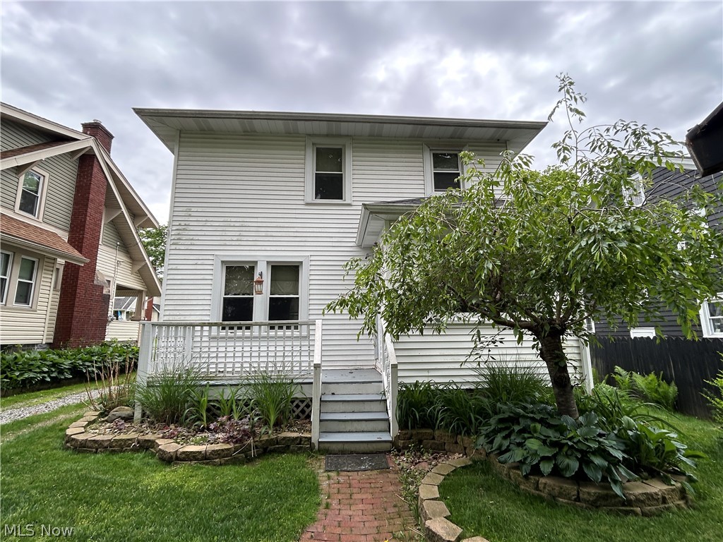 153 W Burns Avenue Akron OH 44310