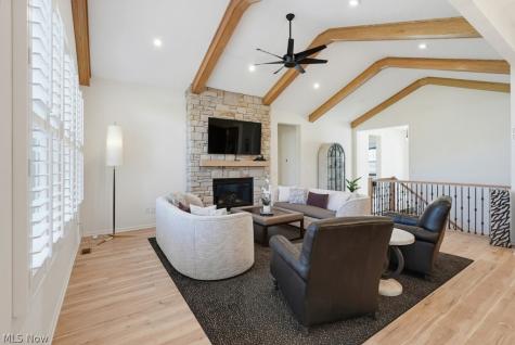 336 Arboretum Court Fairlawn OH 44304