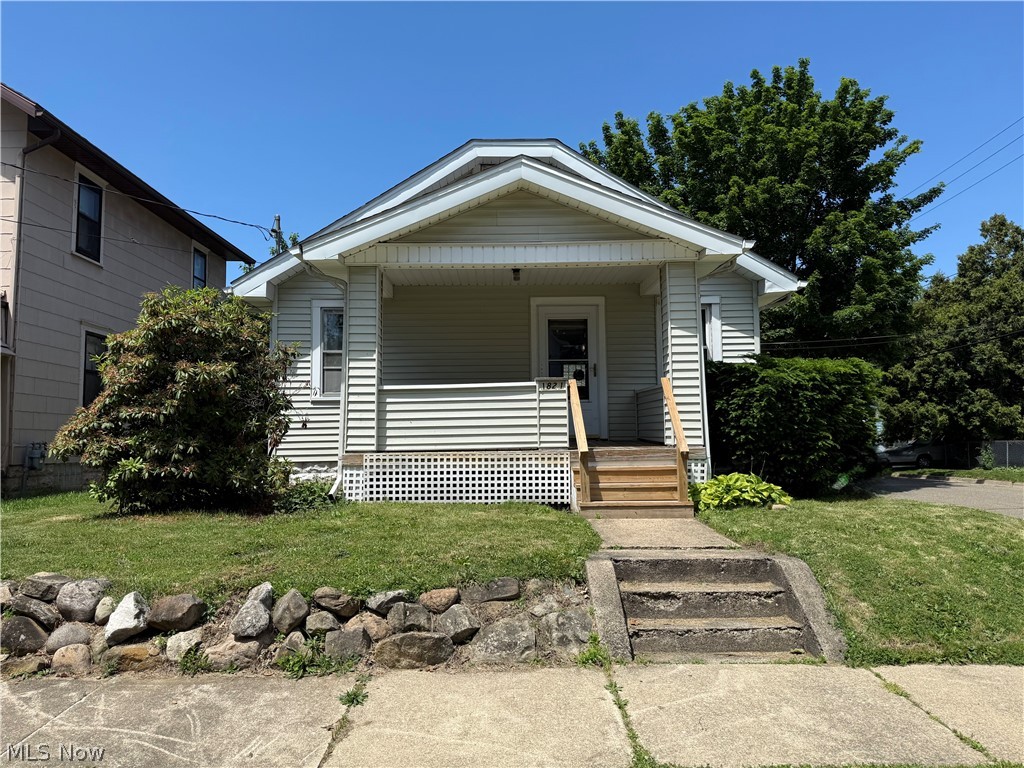 1821 Marks Avenue Akron OH 44305